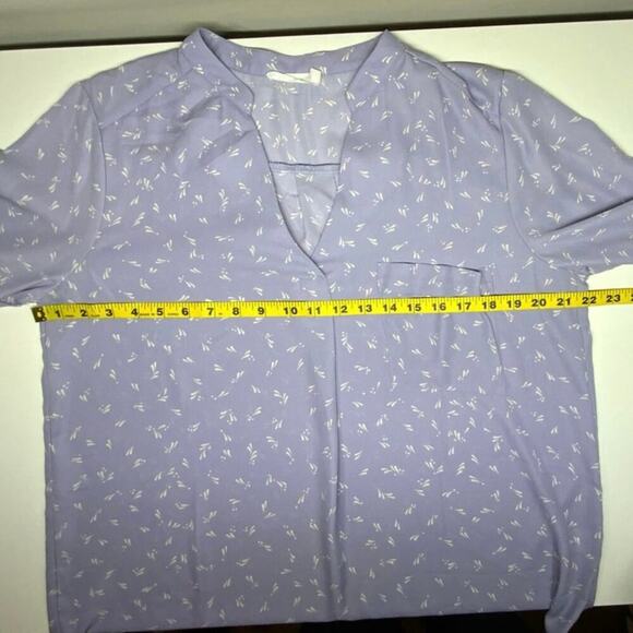 Lush | Long Sleeve V-Neck Blouse | Lilac | Size L - Picture 10 of 13